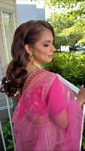 Detailed event hairstyle with soft waves